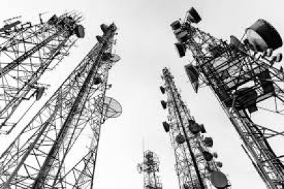 Radiotechniniai objektai elektromagnetinio lauko intensyvumo parametrų leidžiamosios vertės...