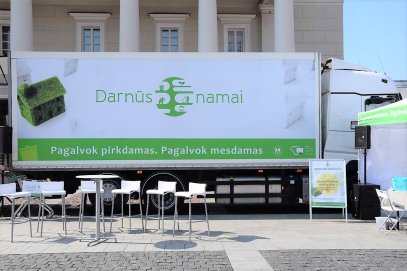 Unikalus namas ant ratų apsilankys Anykščiuose ir Svėdasuose