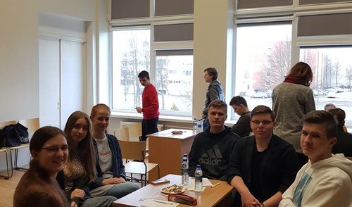 Lietuvos gimnazijų lygos Protų kovose anykštėnai 15 vietoje