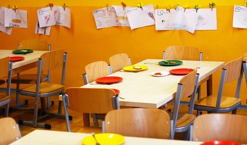 INFORMACIJA APIE NEMOKAMĄ MAITINIMĄ PRIEŠMOKYKLINUKAMS 