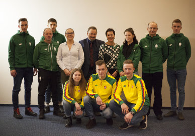 Anykščių KKSC sportininkai išlydėti į Jaunimo olimpines žaidynes