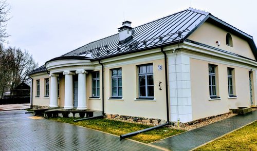 SKELBIAMAS PATALPŲ NUOMOS VIEŠAS KONKURSAS