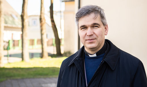Tarptautinei vaikų gynimo dienai paminėti – Šv. Mišios už vaikus visoje Panevėžio vyskupijoje