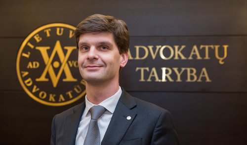 Lietuvos advokatų ir Caritas dovana – nemokamos teisinės konsultacijos sunkumus patiriantiems