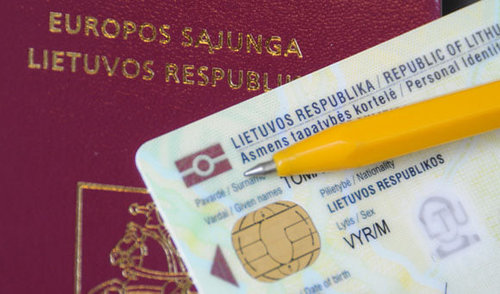 Daugybinė pilietybė – visiems vaikams, kurie Lietuvos pilietybę įgijo gimdami