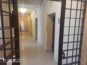 Uždaroma Utenos apskrities vyriausiojo policijos komisariato areštinė