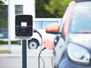 Subsidijoms už įsigytus elektromobilius – dar 1 mln. eurų