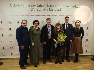 Jolantai Pupkienei įteiktas Gabrielės Petkevičaitės-Bitės  atminimo medalis „Tarnaukite Lietuvai“