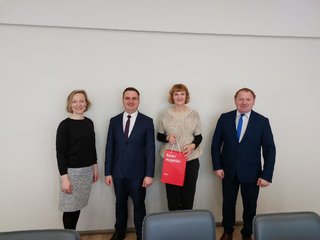 Miestai partneriai dalijosi patirtimi Madonoje