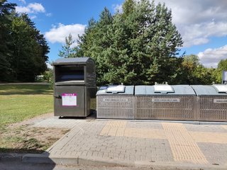 Anykščių mieste pradėjo veikti naujieji tekstilės atliekų konteineriai