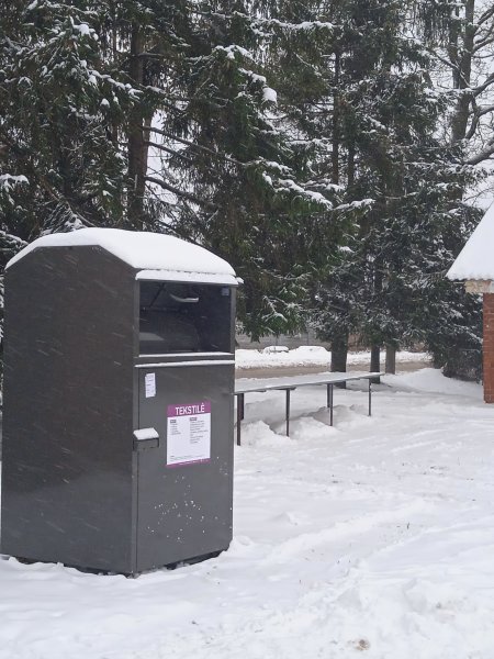 Tekstilės atliekų surinkimo konteineriai Anykščių mieste ir rajone 