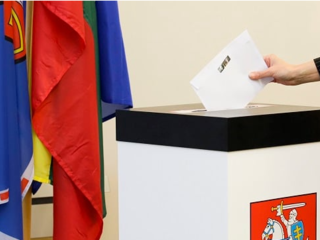 Prasideda pakartotinis balsavimas iš anksto. Renkami 34 Lietuvos savivaldybių merai