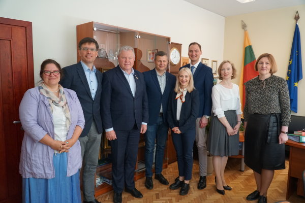 Anykščiuose lankėsi Utenos rajono savivaldybės delegacija