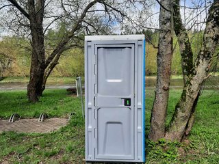 Rajone ir mieste pastatyti nauji viešojo naudojimo biotualetai