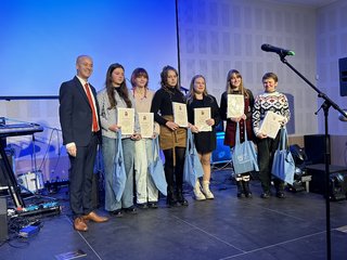 Įvyko renginys „Anykščių jaunimo apdovanojimai 2024“
