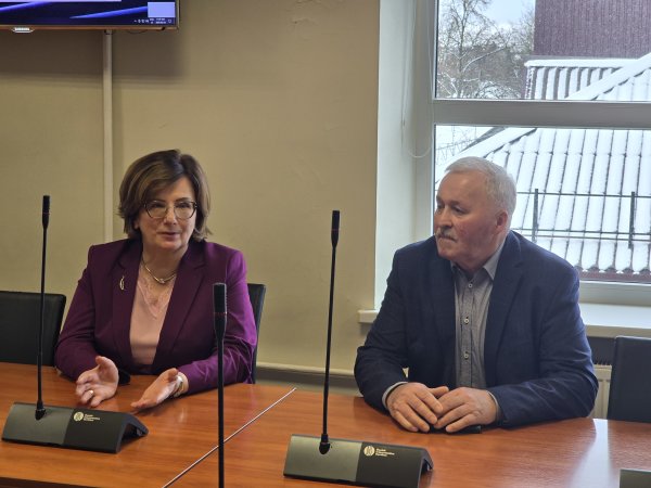 ANYKŠČIŲ RAJONO SAVIVALDYBĖJE PRISTATYTAS „SUMANAUS MOKSLEIVIO AKADEMIJOS“ PROJEKTAS